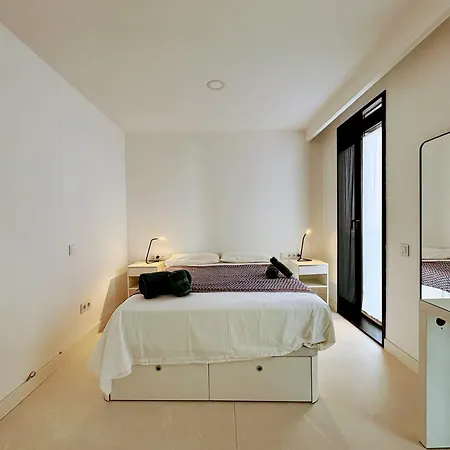 Oceanfront Luxury By Wave *